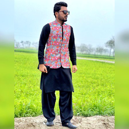 Everyone says you only fall in love❤️ once, but that’s not true. Every time I hear your voice😍😍, I fall in love❤️ all over again.🥰🥰