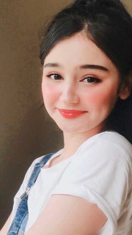 Beautiful People image