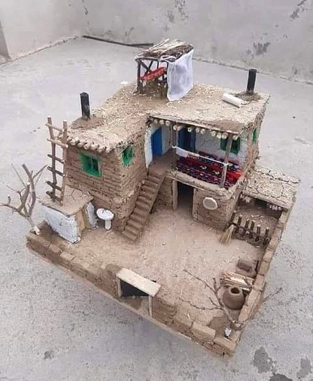 اور مجھے کہاں پیار نصیب ہوگا _____؟
 میرا تو مکان _____ بھی کچا ہے _____!💔