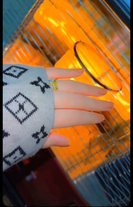 Beautiful People image