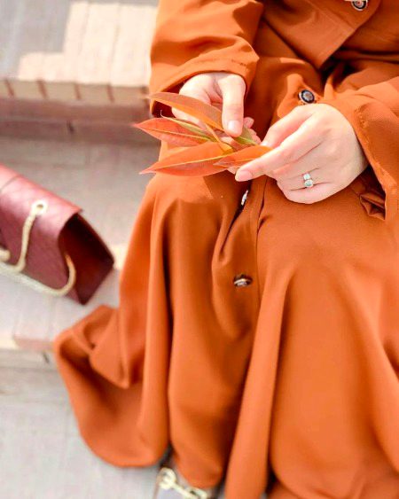 جب بھی ہم لوگ ہنسیں ، ہم کو دلاسہ دینا
ہم کسی اپنی پریشانی سے خوش ہوتے ہیں