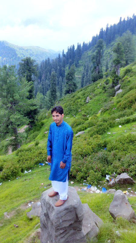 Beautiful People image