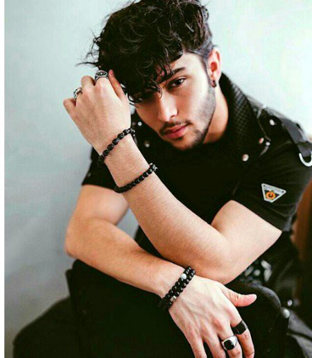 Beautiful People image