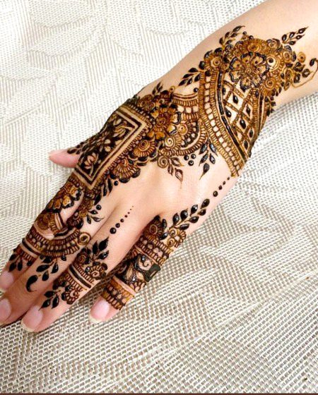 Mehndi Design image