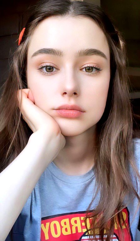 Beautiful People image
