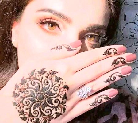 Mehndi Design image