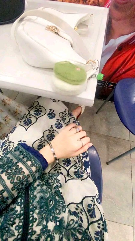 Beautiful People image