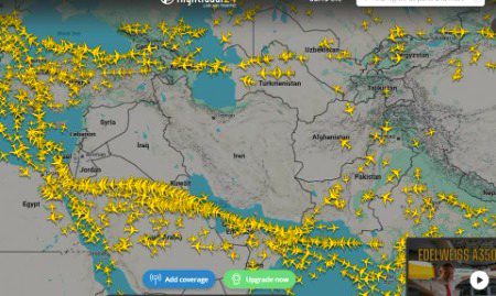 Breaking News 
ایران 🇮🇷، عراق، شام، لبنان اور اسرائیل 🇮🇱 کی فضائی حدود مکمل طور پر طیاروں سے خالی ہو چکی ہیں
یہ صورتحال غیر معمولی ہے — اور شاید لوگ ابھی سمجھ نہیں پا رہے کہ آگے کیا ہونے والا ہے۔یہ خاموشی کسی بڑے طوفان کا پیش خیمہ ہو سکتی ہے!