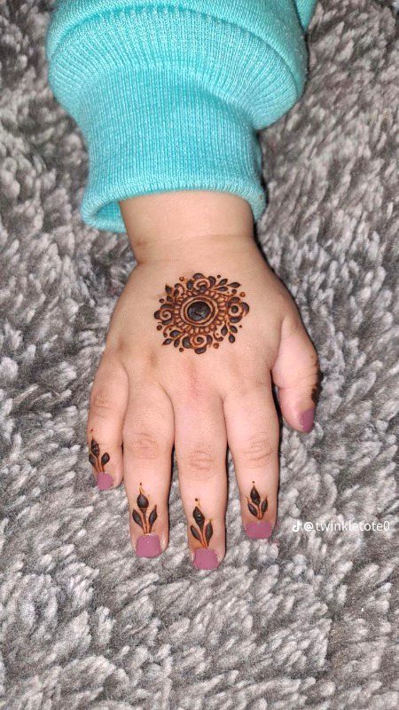 Mehndi Design image
