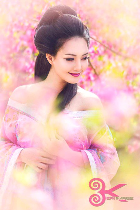 Beautiful People image