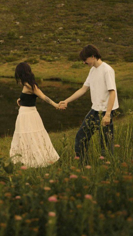 Beautiful People image