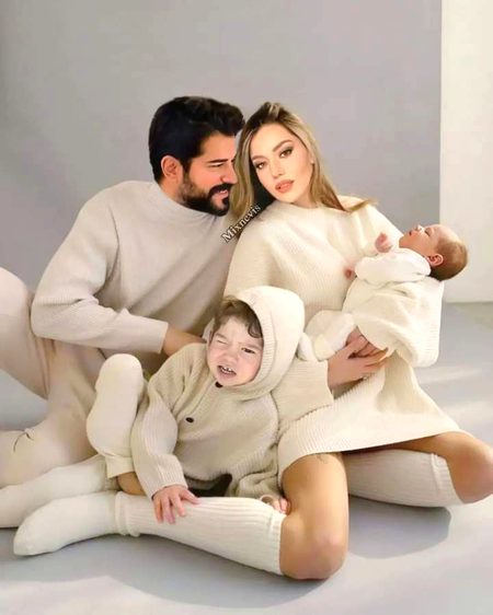 Turkish Celebs image