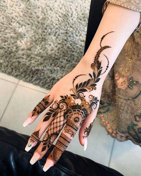 Mehndi Design image