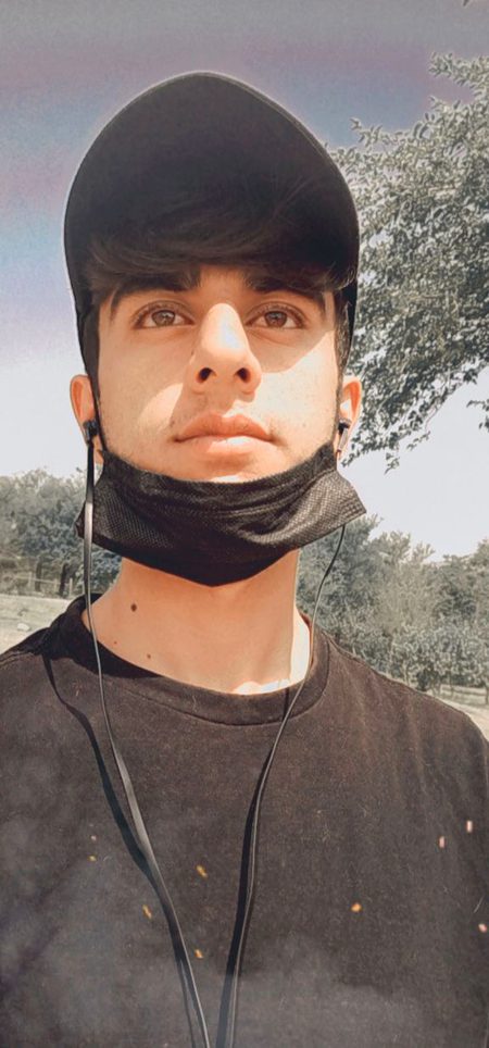 koi bt nh dunia bhtt barri ha.