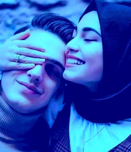 بس اک چھوٹی 💗سی ہاں کر دو!!💗
ہمارے نام اس طرح جہاں کر دو_____💕
وہ محبتیں 💕جو تمہارے دل❤ میں ہیں!!!💗
زباں پر لاؤ 💗اور بیاں کر دو.