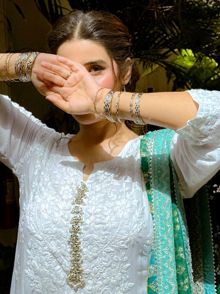 Beautiful People image