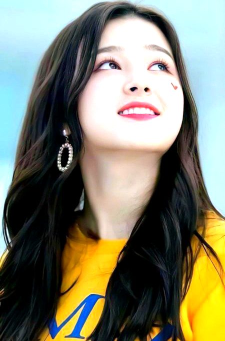 Beautiful People image