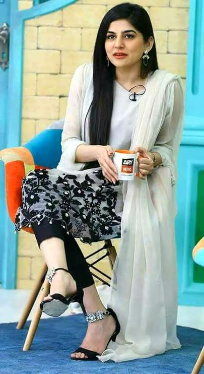 Pakistani Celebs image