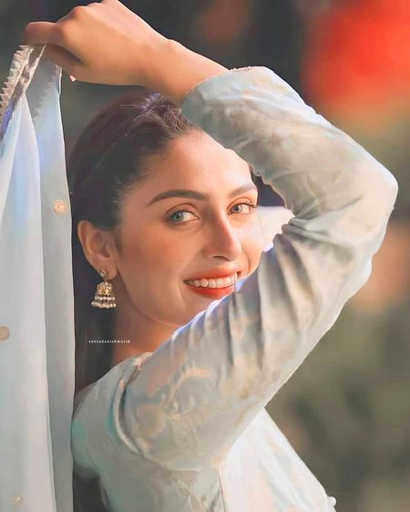Pakistani Celebs image