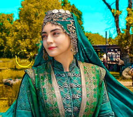 Turkish Celebs image