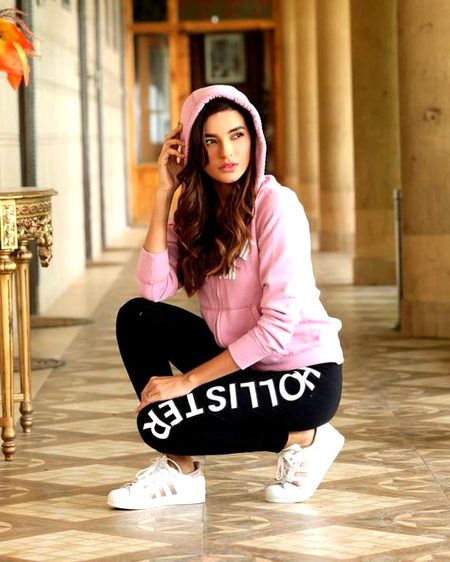 Pakistani Celebs image