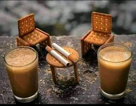 ﭘﺮﻧﺪﻭﮞ ! ﺍﺳﮯ ﮐﮩﻨﺎ ﺁﺟﺎﺋﮯ ﻭﮦ ﺳﺎﺭﯼ ﺭﻧﺠﺸﯿﮟ ﺑﮭﻮﻝ ﮐﺮ
ﮨﻢ ﻧﮯ ﭼﺎﺋﮯ ﺑﻨﺎﺋﯽ ﮨﮯ ﺍﺱ ﮐﮯ ﻟﯿﮯ  ﻣﺤﺒﺘﯿﮟ ﮔﮭﻮﻝ ﮐﺮ