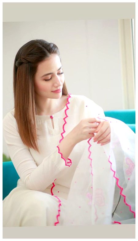 Pakistani Celebs image