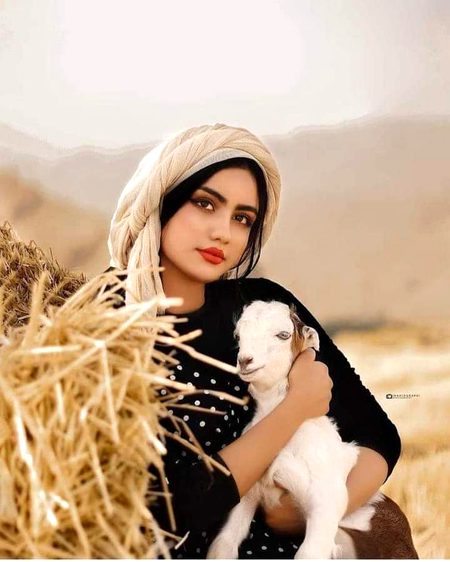 Beautiful People image