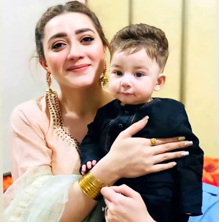 Pakistani Celebs image