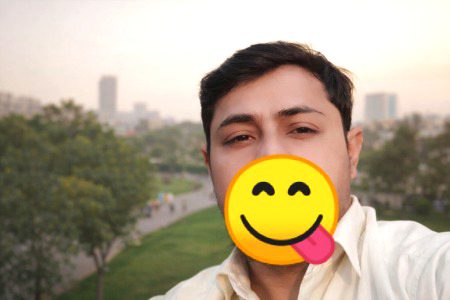 Hussan Keemti Cheezon Mein Bilkul Nahi Hussan Ka Koi Mol Nahi, Bemol Hai Jo Cheezein Unka Door Door Tak Ab Koi QouL Nahi🔥