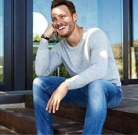 Turkish Celebs image