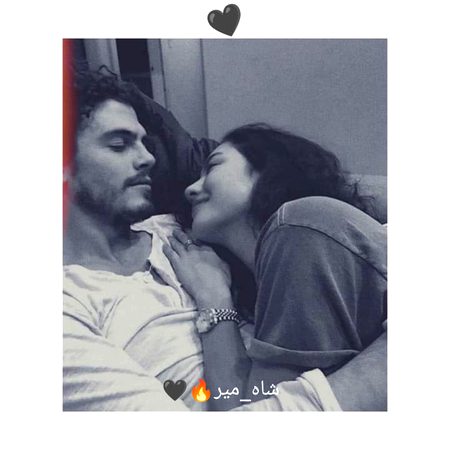 میں اصطلاحات میں رہنے والا لڑکا نہیں ہُوں...!!
میں اگر کہتا ہُوں...!!
مُجھے تُم سے مُحبت ہے...!!
اِس کا مطلب فقط ہرگِز پاکیزہ یا رُوح نہیں ہے...!!
میں گُناہ و ثواب سے پرے حقیقت میں جینے والا ہُوں...!!
اگر میں کہوں مُجھے تُم سے مُحبت ہے تو...!!
مُجھے تُمہارے گیسوں...!!
تُمہارے ہونٹ، گال، گردن...!!
اِن سب سے مُحبت ہے...🙂🖤
"شاہ_میر"🔥🖤