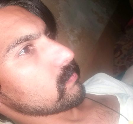 Dil E Umeed  toraa  hai  kisi  ny 💲