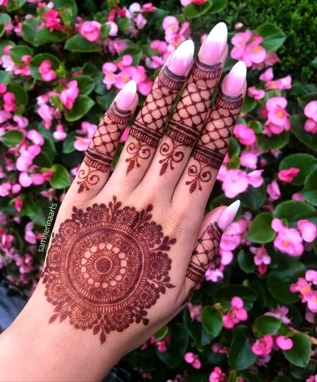 Mehndi Design image