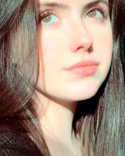 Beautiful People image