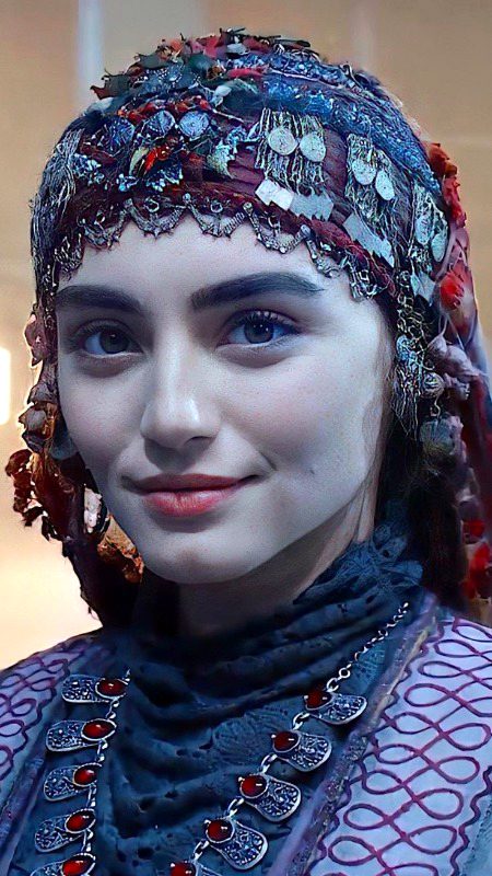 Turkish Celebs image