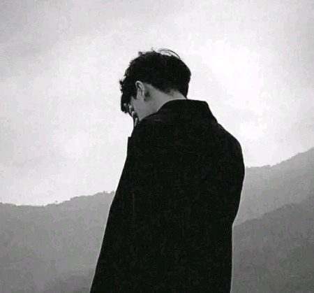 تلقین کرو صبر کی بےشک مجھے لیکن...!!
اے شہر کے لوگو میرا نقصان تو دیکھو !!!