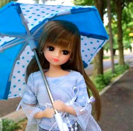Innocent doll