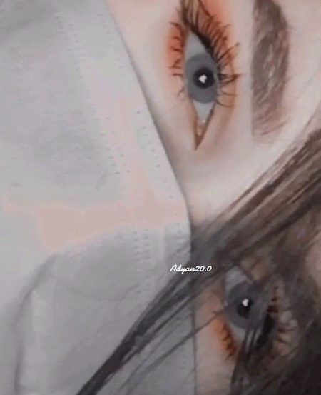 کچھ تیرا شوق کچھ تیری حسرت 
اور رکھا ہی کیا ہے اب مجھ میں