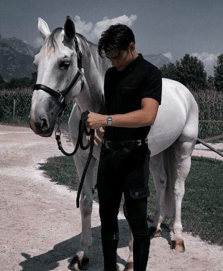 Beautiful People image