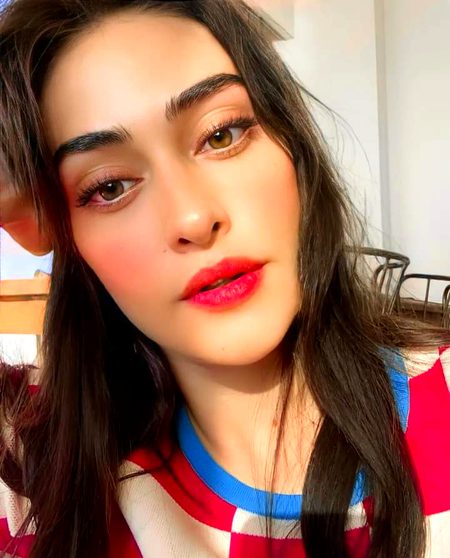 Turkish Celebs image