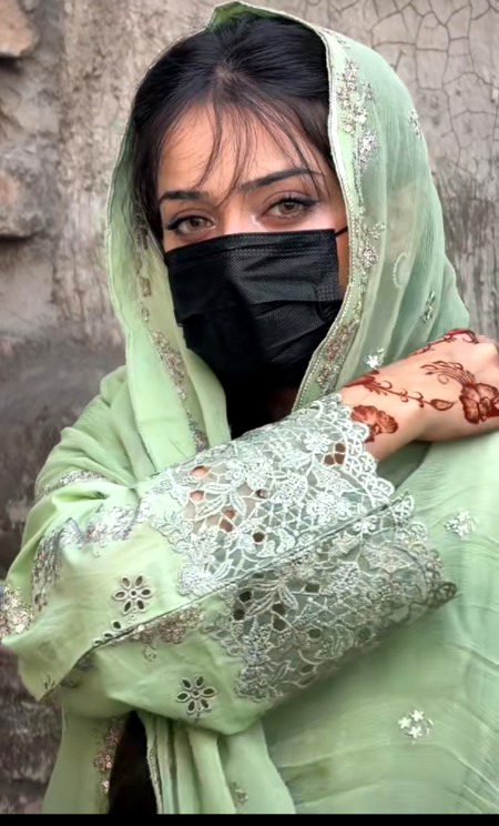 Beautiful People image