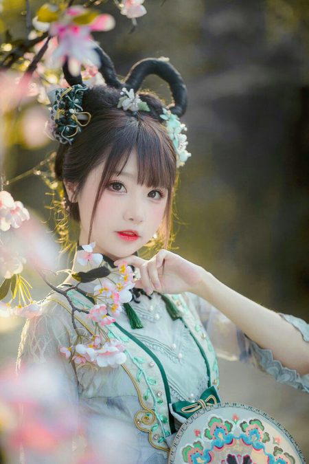 Beautiful People image