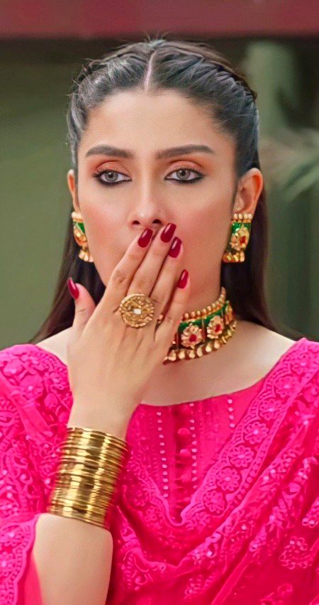 Pakistani Celebs image