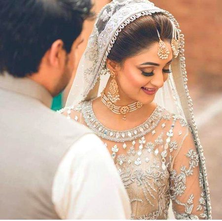 خود کو تم سے جوڑ دیا ہے 🥀
باقی سب خداپہ چھوڑ دیاہے🤲