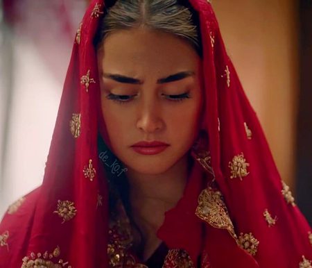 Esra Bilgiç 💖💖