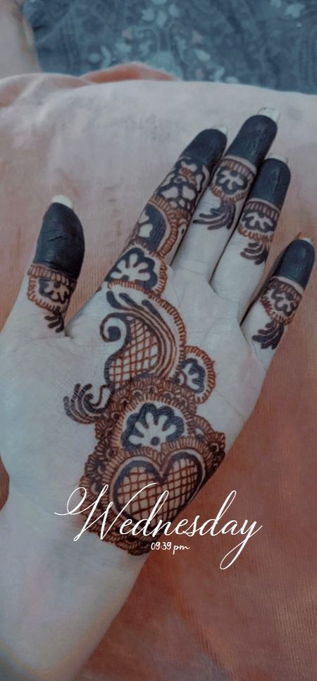 Mehndi Design image