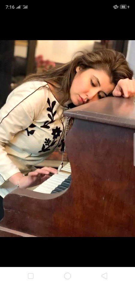 Beautiful People image