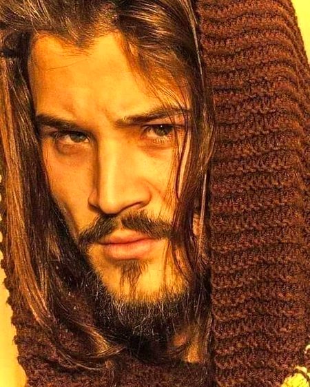 Turkish Celebs image