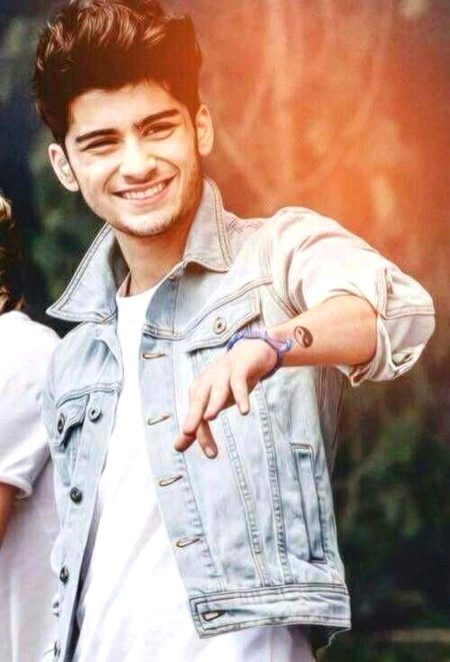 Beautiful People image